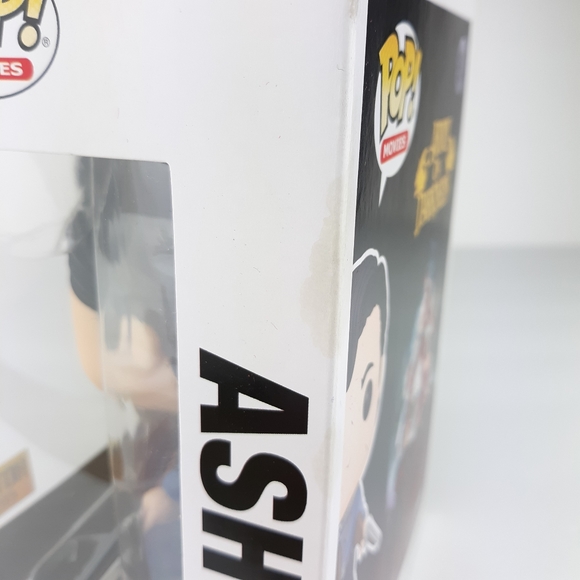 Funko Pop Army Of Darkness Ash 1024 Exclusive Hot Topic - Picture 12 of 14